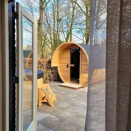 Nordic Zen Wellness Met Hottub & Sauna Casa de Férias