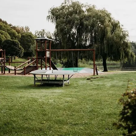 Nordic Zen Wellness Met Hottub & Sauna