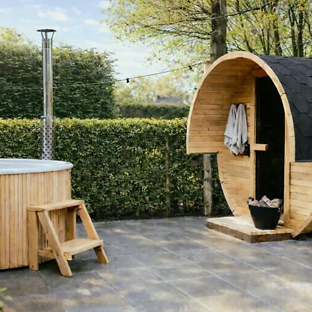 Сasa de vacaciones Nordic Zen Wellness Met Hottub & Sauna