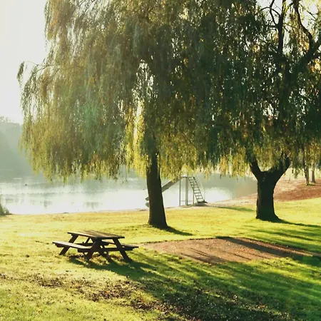 Сasa de vacaciones Nordic Zen Wellness Met Hottub & Sauna Ewijk