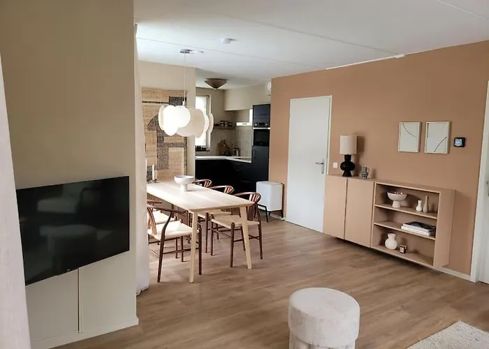 Nordic Zen Wellness Met Hottub & Sauna Ewijk