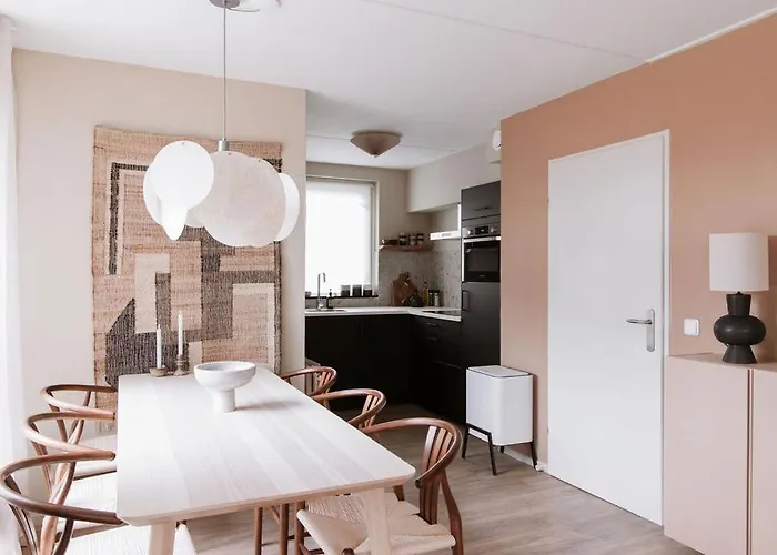 Nordic Zen Wellness Met Hottub & Sauna Ewijk