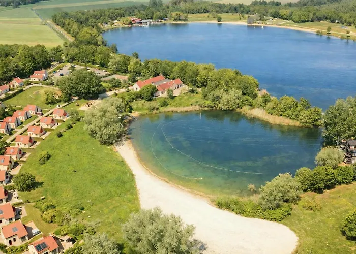 Nordic Zen Wellness Met Hottub & Sauna